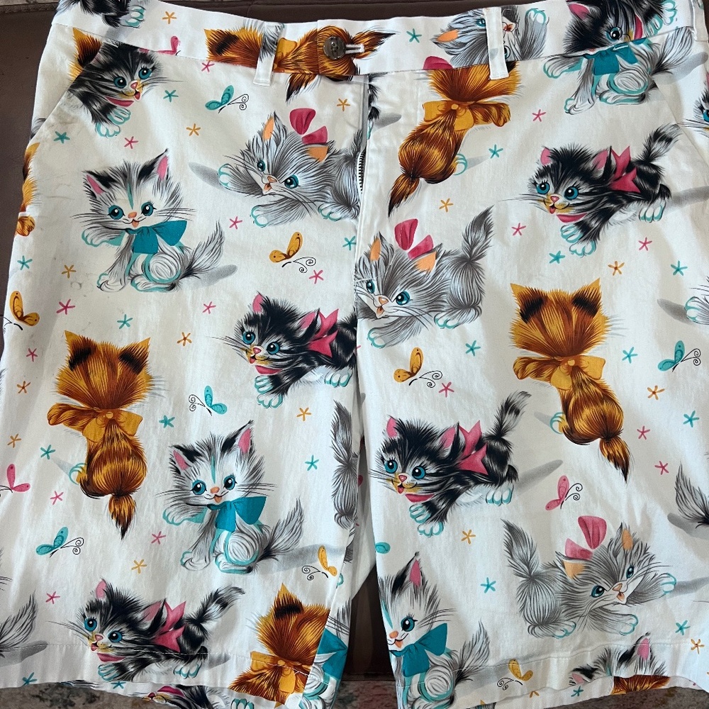 Loudmouth golf Kittens shorts